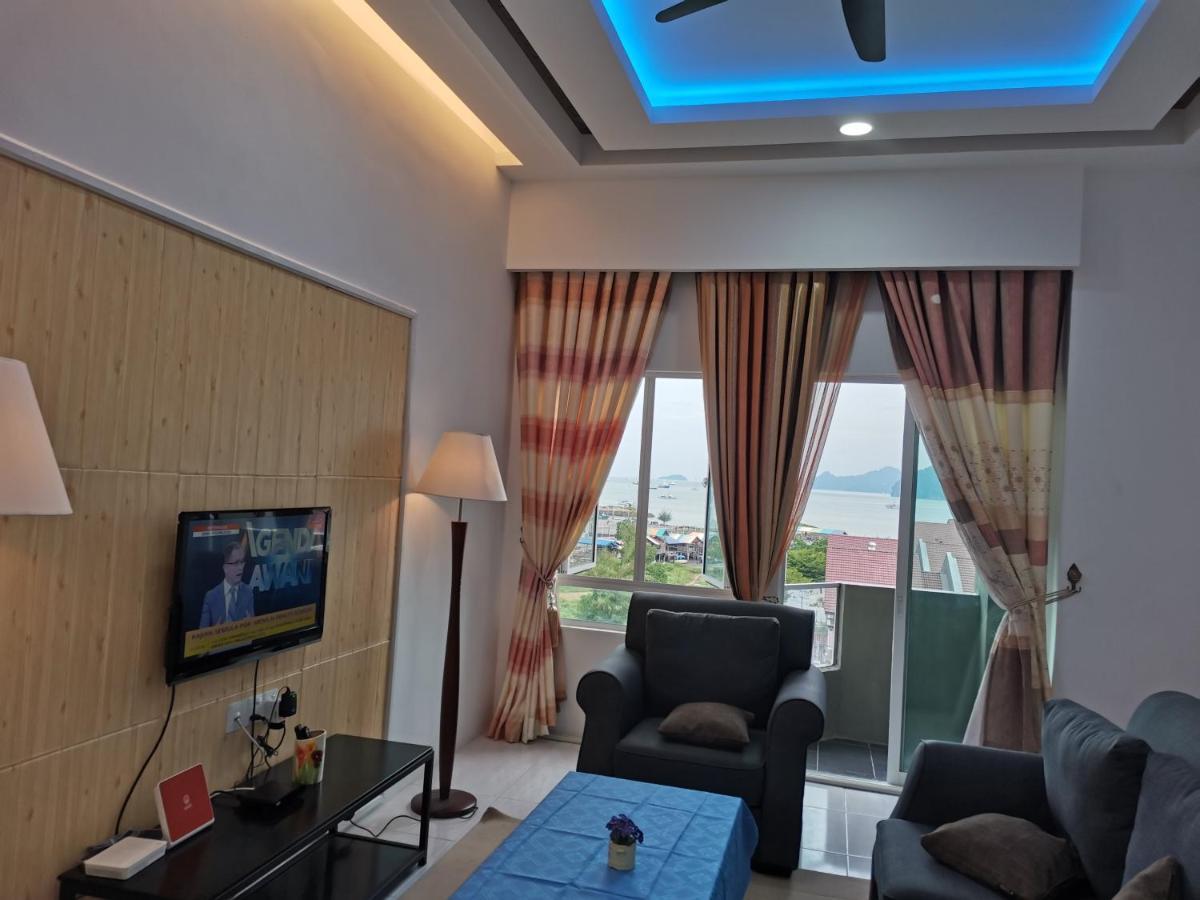 Cd Seaview Apartment Kuah Bagian luar foto