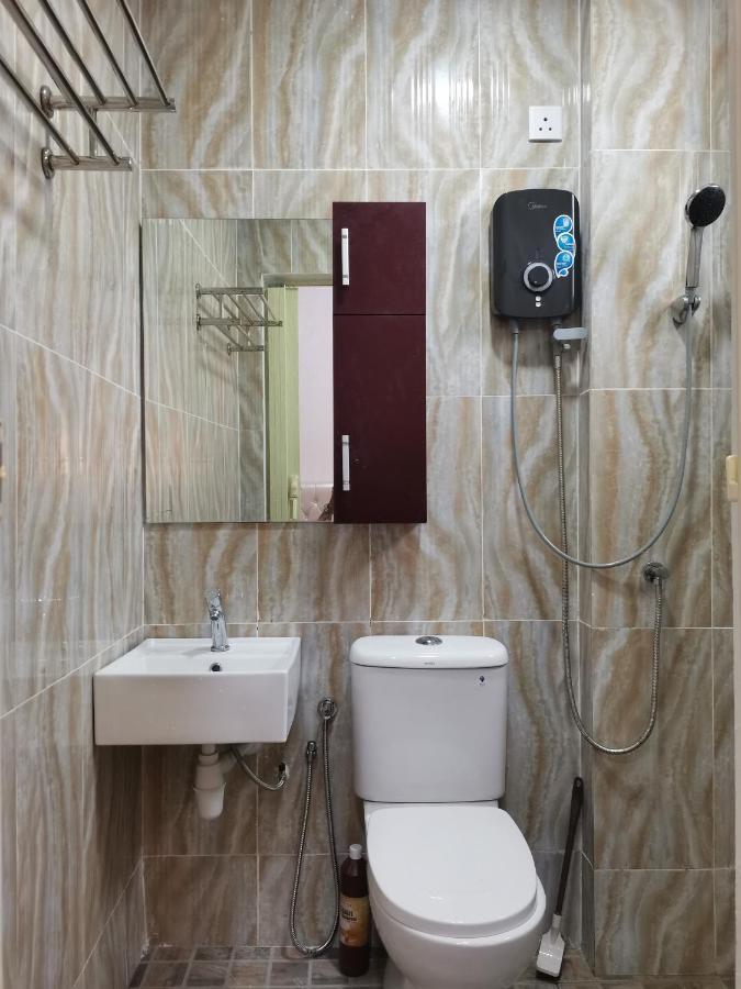 Cd Seaview Apartment Kuah Bagian luar foto