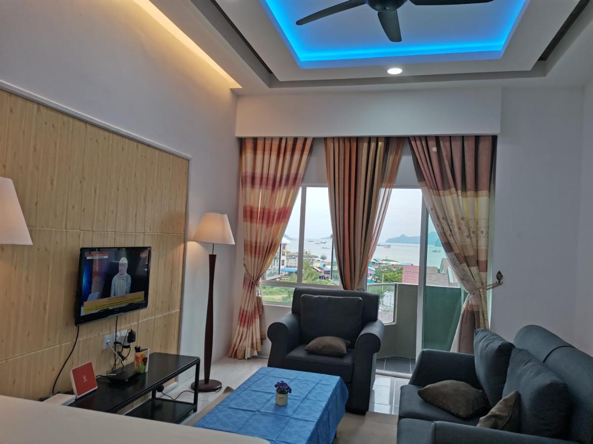 Cd Seaview Apartment Kuah Bagian luar foto