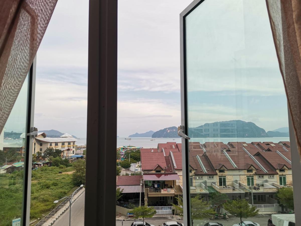 Cd Seaview Apartment Kuah Bagian luar foto