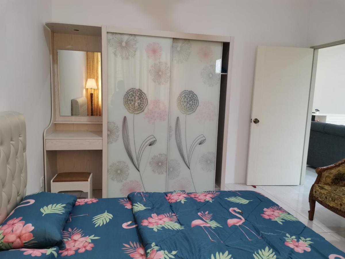Cd Seaview Apartment Kuah Bagian luar foto