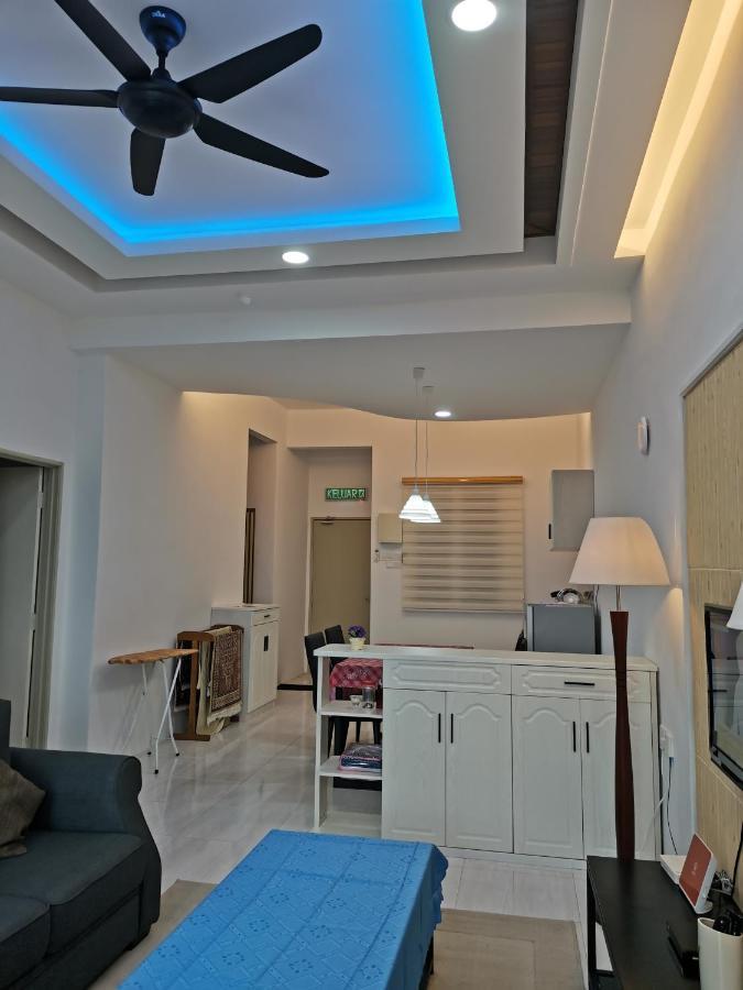 Cd Seaview Apartment Kuah Bagian luar foto
